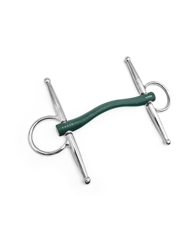 1107_7e488997f2-andreas_fc_angle-full