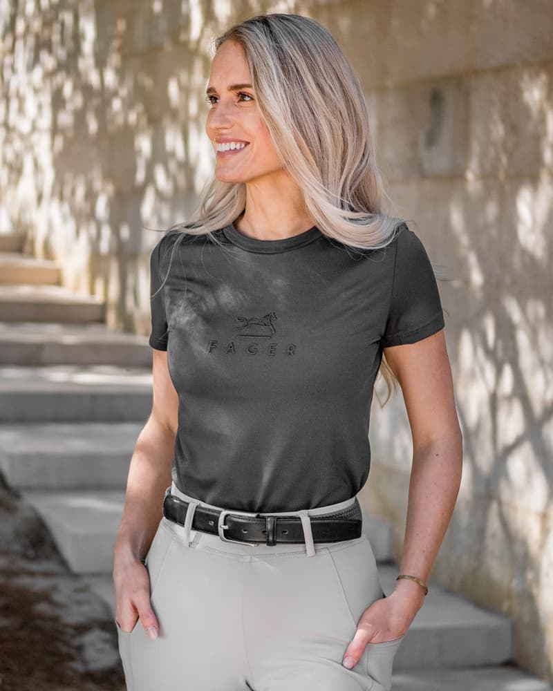 214_93b364c21f-ida-short-sleeve-t-shirt-dark-grey-2-edit-fullsize-kopiera-full